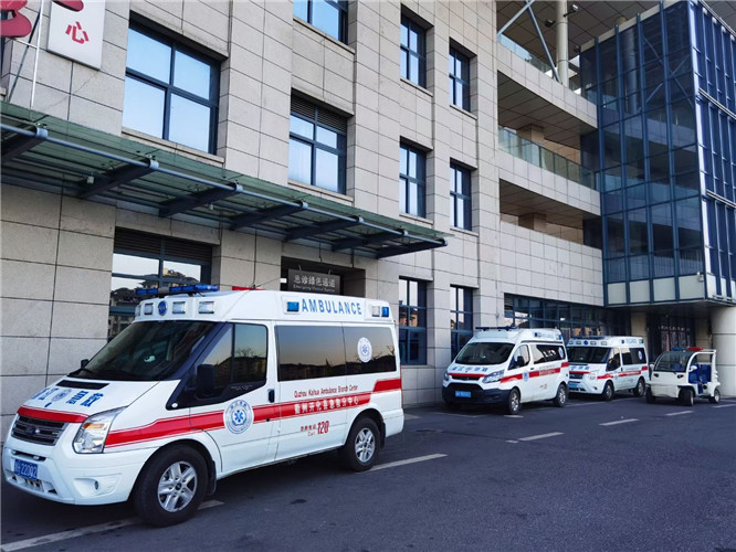 洛龙救护车出租服务案例4