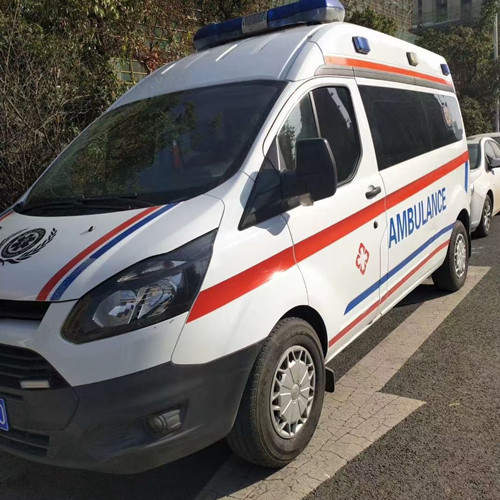 洛龙品质救护车出租,为您的健康出行负责